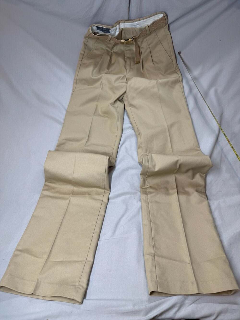 Vintage Le Tigre Pleated Khaki Pants 25x34